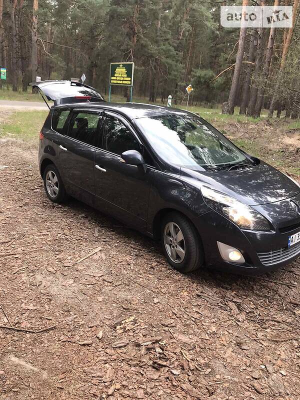 Мінівен Renault Grand Scenic 2011 в Вишгороді