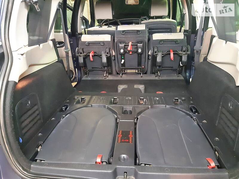 Мінівен Renault Grand Scenic 2008 в Южноукраїнську фото 48 Мінівен Renault Grand Scenic 2008 в Южноукраїнську