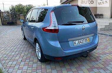 Универсал Renault Grand Scenic 2011 в Ровно