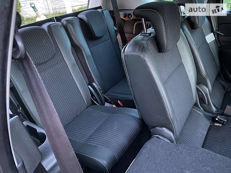 Універсал Renault Grand Scenic 2011 в Рівному
