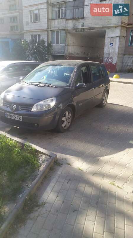 Renault Grand Scenic 2005
