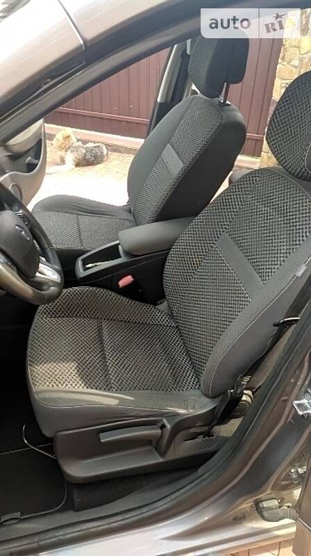 Мінівен Renault Grand Scenic 2011 в Львові