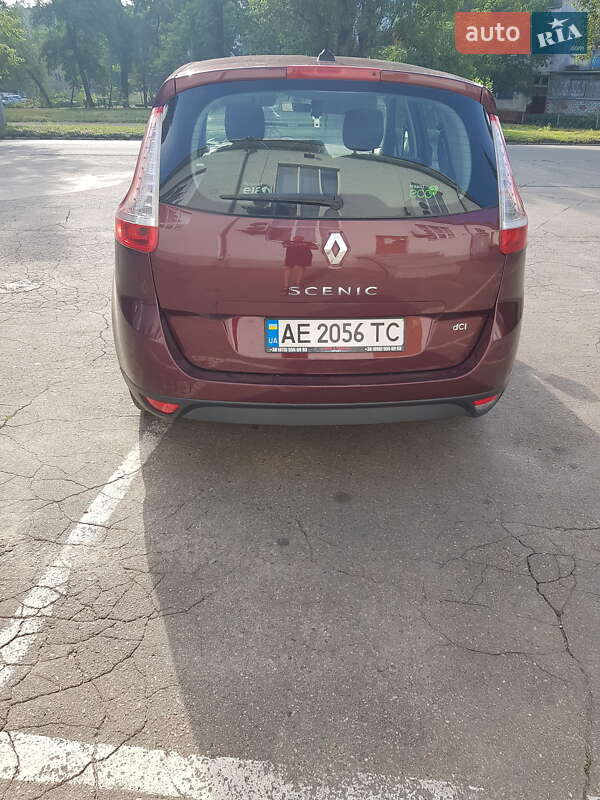 Мінівен Renault Grand Scenic 2013 в Кривому Розі фото 7 Мінівен Renault Grand Scenic 2013 в Кривому Розі