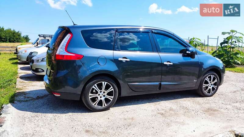Renault Grand Scenic 2010