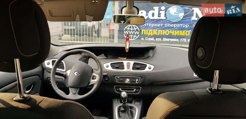 Минивэн Renault Grand Scenic 2010 в Николаеве