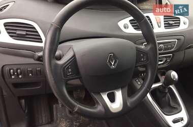 Минивэн Renault Grand Scenic 2009 в 