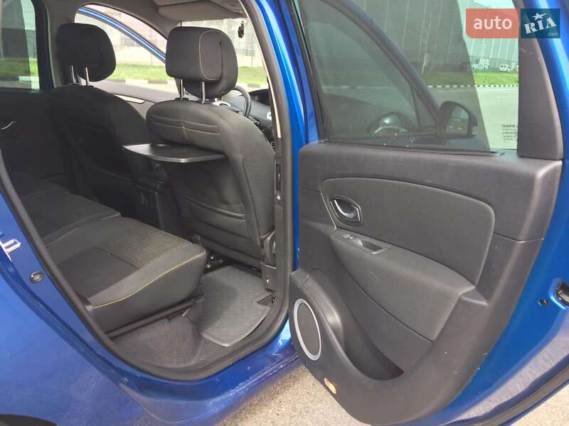 Минивэн Renault Grand Scenic 2009 в Ровно