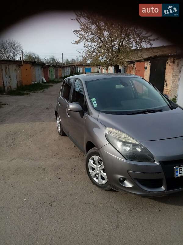 Мінівен Renault Grand Scenic 2009 в Кропивницькому