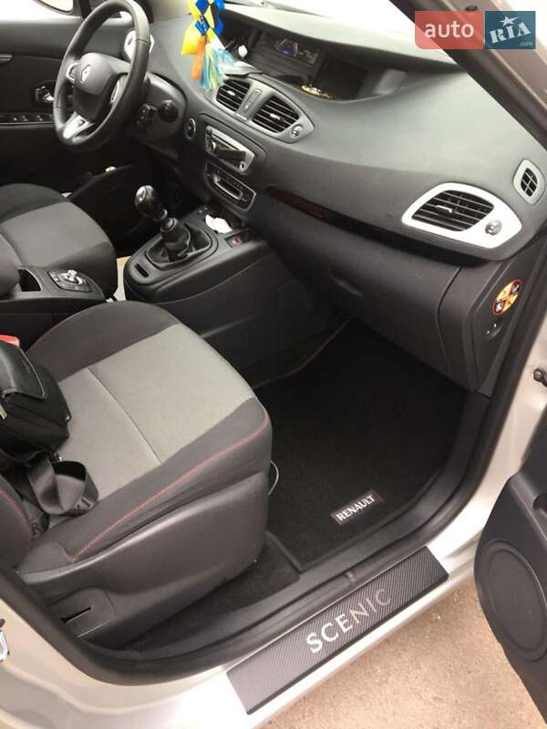 Минивэн Renault Grand Scenic 2013 в Калуше