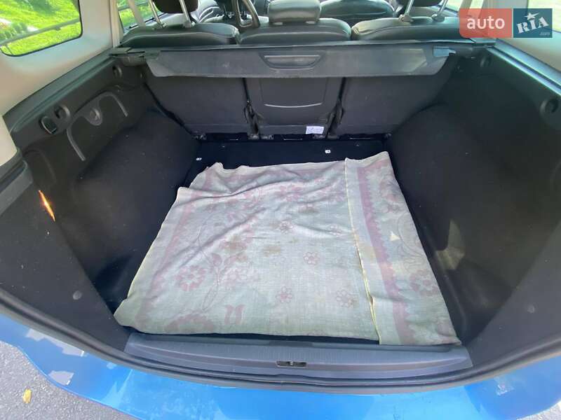 Мінівен Renault Grand Scenic 2013 в Бурштині