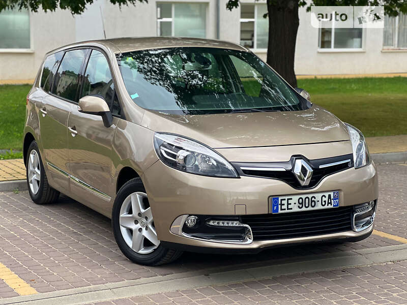 Мінівен Renault Grand Scenic 2016 в 