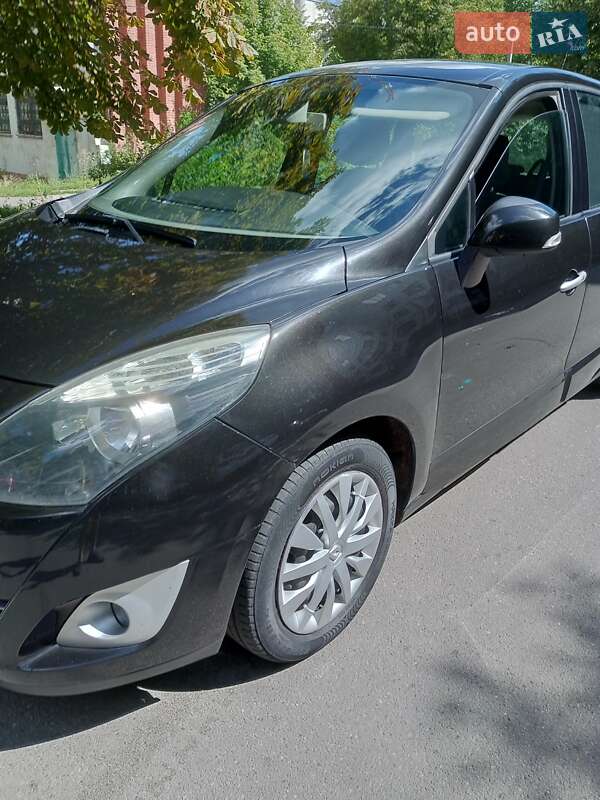 Минивэн Renault Grand Scenic 2009 в Полтаве
