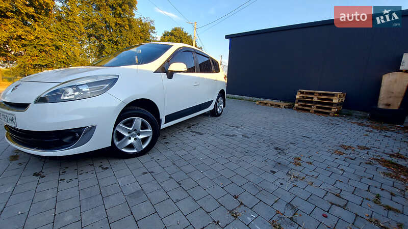 Мінівен Renault Grand Scenic 2012 в Львові
