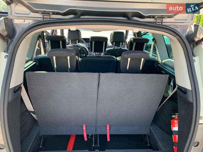 Мінівен Renault Grand Scenic 2012 в Луцьку