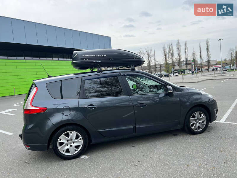 Мінівен Renault Grand Scenic 2011 в Києві