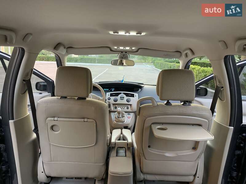 Минивэн Renault Grand Scenic 2007 в Ровно