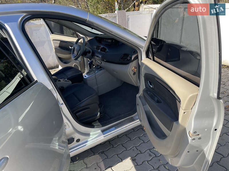 Минивэн Renault Grand Scenic 2011 в Черновцах фото 12 Минивэн Renault Grand Scenic 2011 в Черновцах