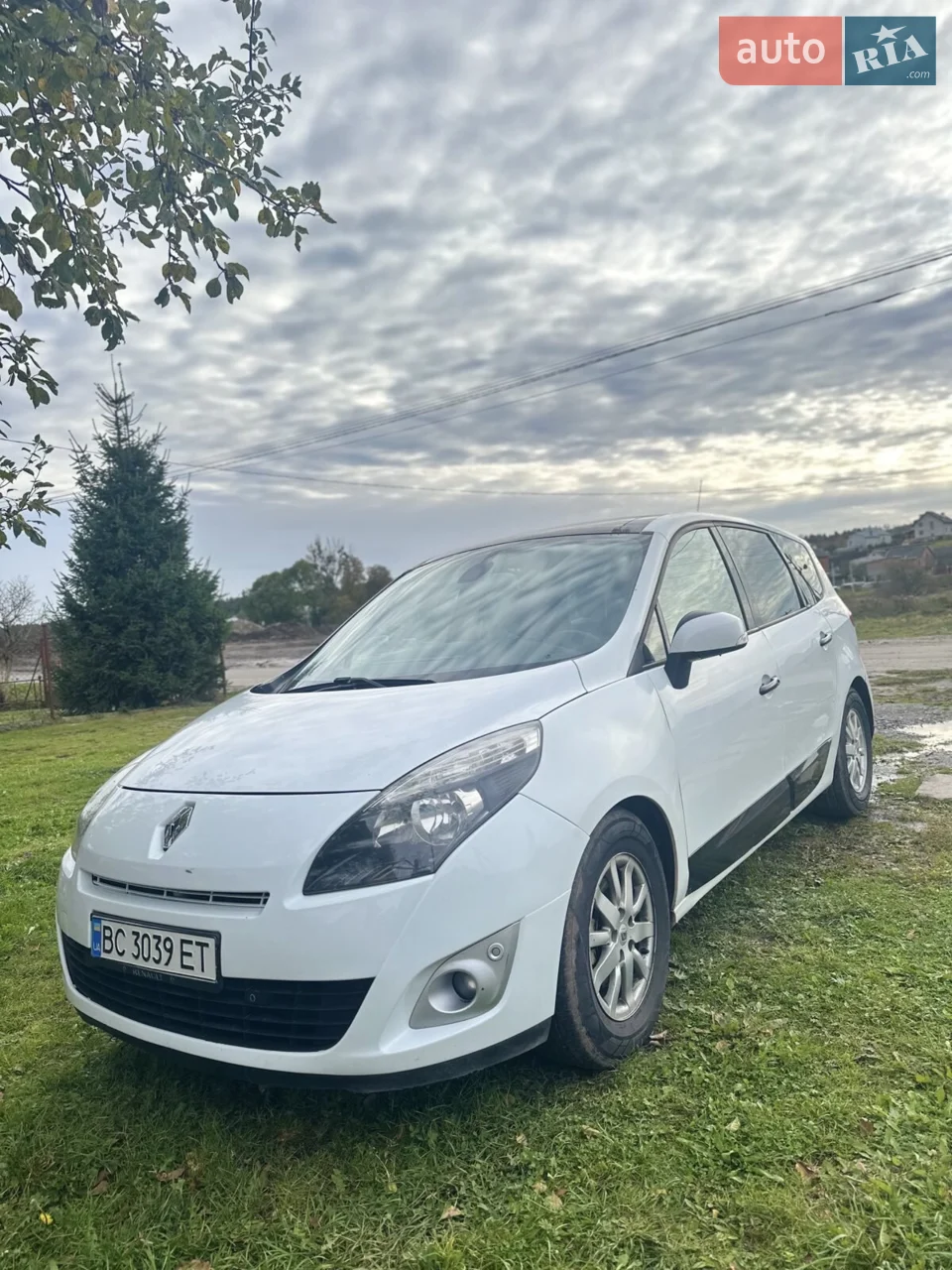 2010 Renault Scenic - мініатюра 11