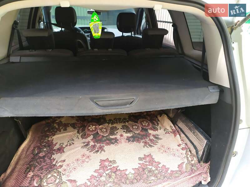 Мінівен Renault Grand Scenic 2012 в Кіцмані