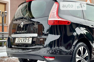 Минивэн Renault Grand Scenic 2011 в 