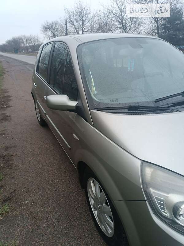 Минивэн Renault Grand Scenic 2006 в Тальном