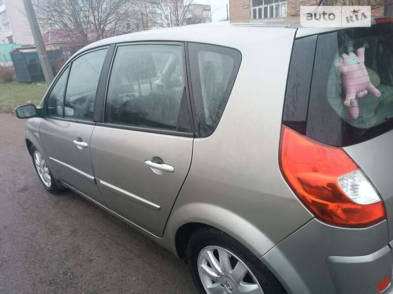 Минивэн Renault Grand Scenic 2006 в Тальном