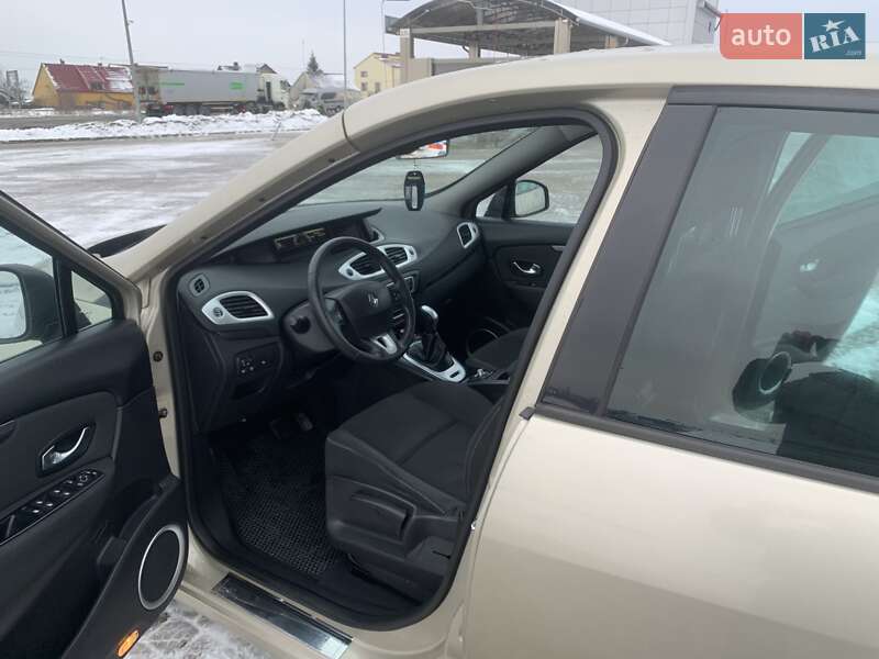 Мінівен Renault Grand Scenic 2009 в Бережанах
