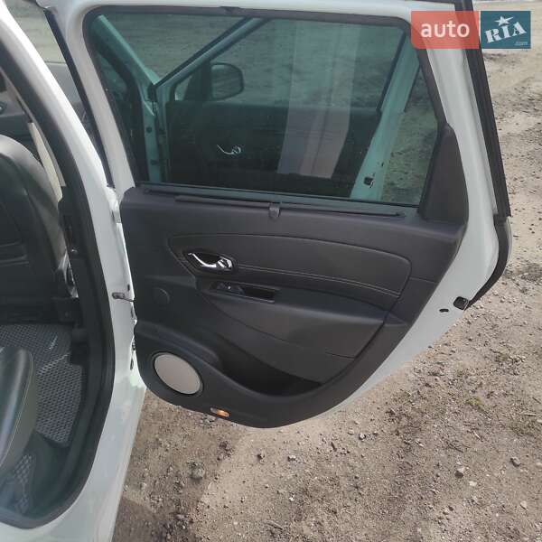 Минивэн Renault Grand Scenic 2014 в Жмеринке