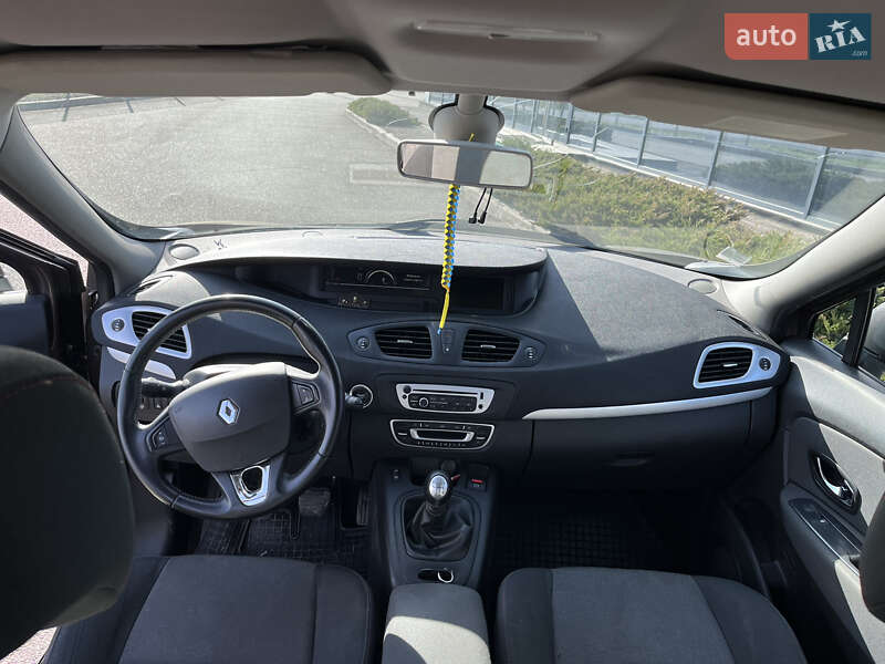 Мінівен Renault Grand Scenic 2013 в Дніпрі