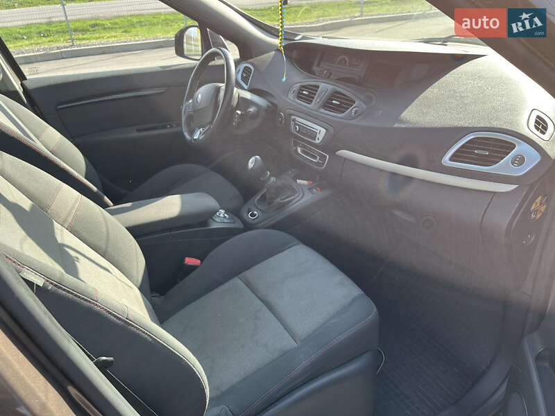 Мінівен Renault Grand Scenic 2013 в Дніпрі