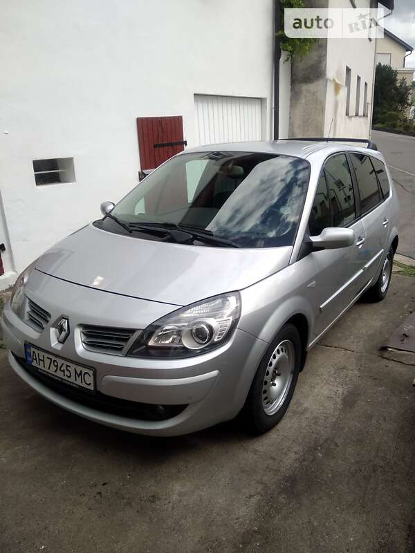 Мінівен Renault Grand Scenic 2009 в Львові