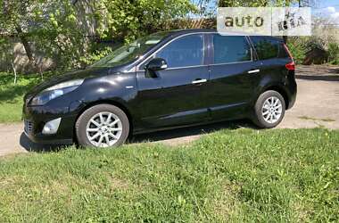 Минивэн Renault Grand Scenic 2011 в Луцке