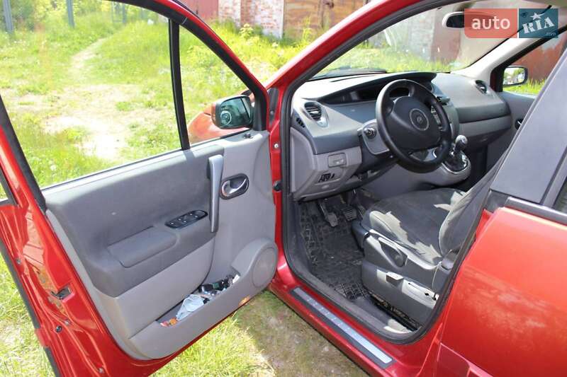 Мінівен Renault Grand Scenic 2006 в Сумах