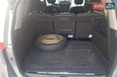 Минивэн Renault Grand Scenic 2011 в 