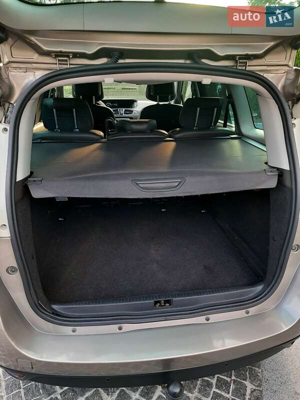 Минивэн Renault Grand Scenic 2012 в Днепре