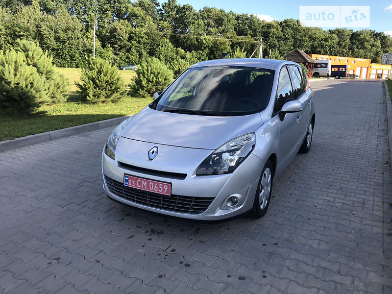 Мінівен Renault Grand Scenic 2010 в Луцьку