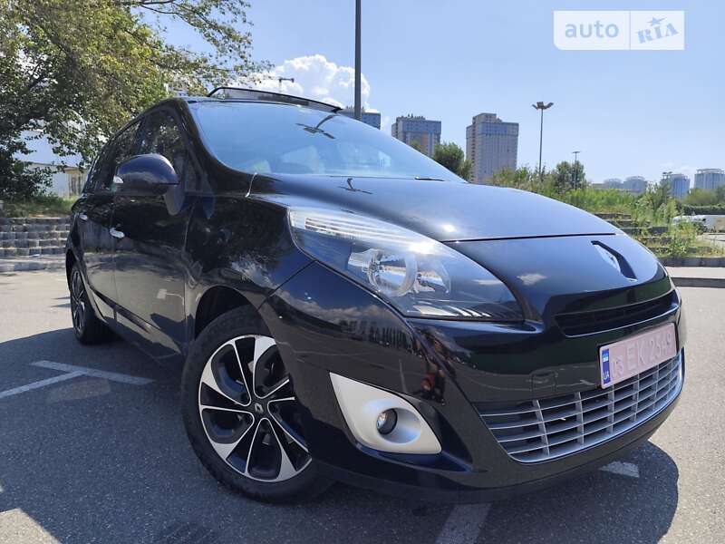 Мінівен Renault Grand Scenic 2010 в Києві