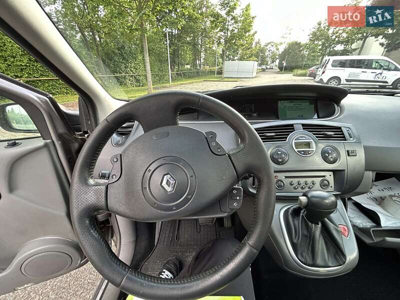 Мінівен Renault Grand Scenic 2004 в Павлограді