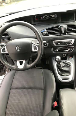 Минивэн Renault Grand Scenic 2012 в Славском