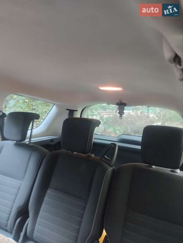 Минивэн Renault Grand Scenic 2016 в Житомире