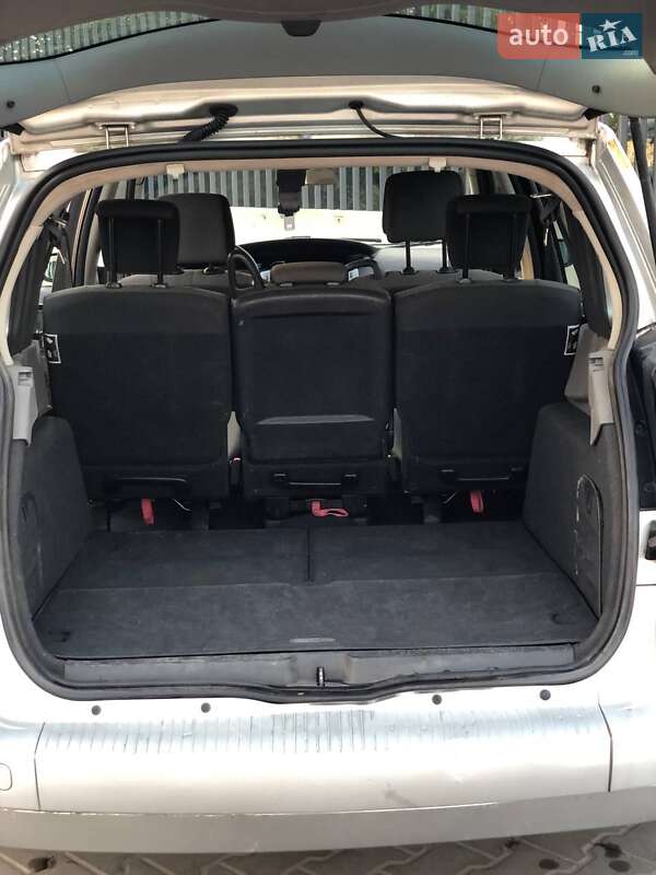 Мінівен Renault Grand Scenic 2007 в Луцьку