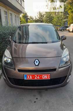 Минивэн Renault Grand Scenic 2010 в Харькове