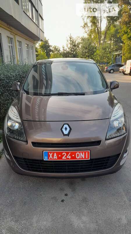 Мінівен Renault Grand Scenic 2010 в Харкові