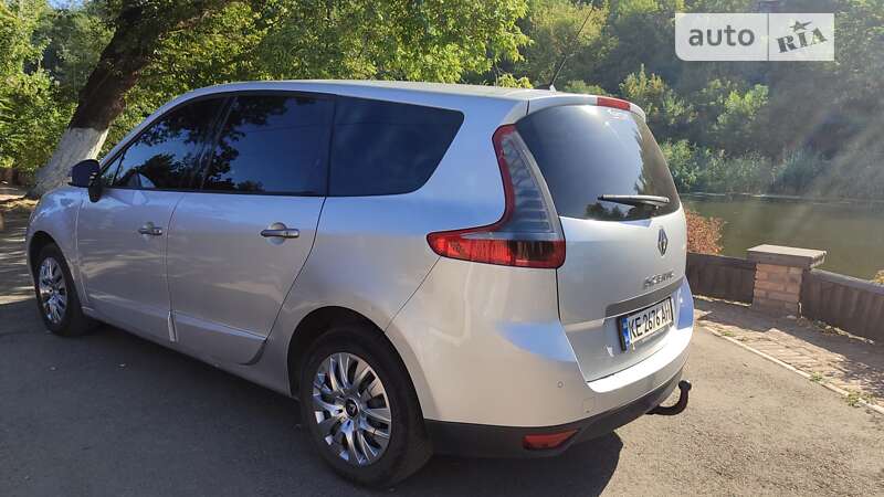 Мінівен Renault Grand Scenic 2010 в Кривому Розі фото 3 Мінівен Renault Grand Scenic 2010 в Кривому Розі