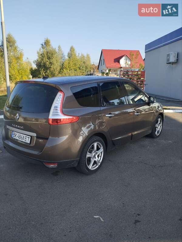 Минивэн Renault Grand Scenic 2009 в Костополе