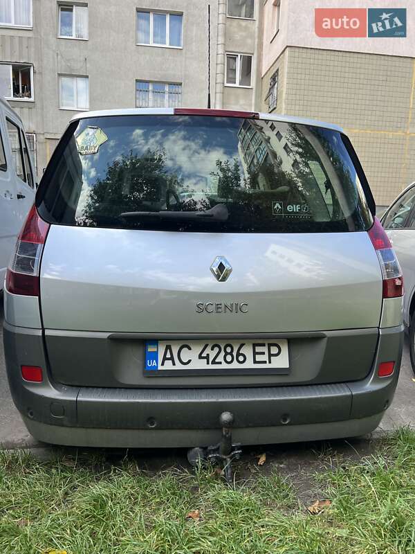 Минивэн Renault Grand Scenic 2005 в Владимире