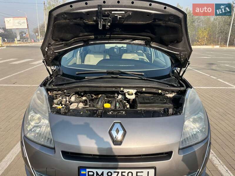 Мінівен Renault Grand Scenic 2011 в Сумах