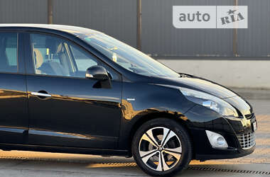 Мінівен Renault Grand Scenic 2012 в Луцьку