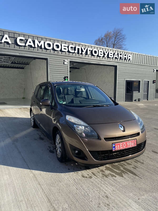 Мінівен Renault Grand Scenic 2009 в П'ятихатках