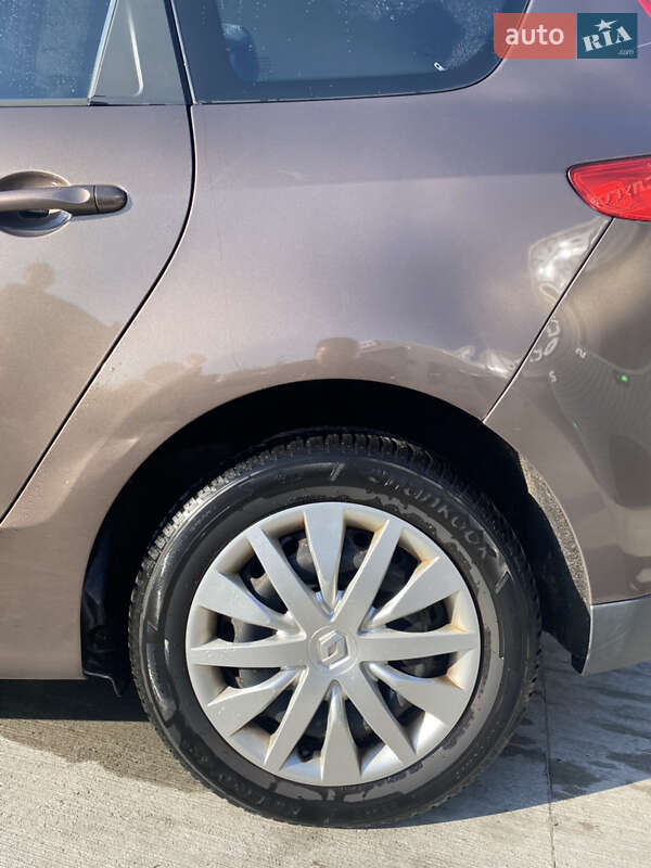 Мінівен Renault Grand Scenic 2009 в П'ятихатках